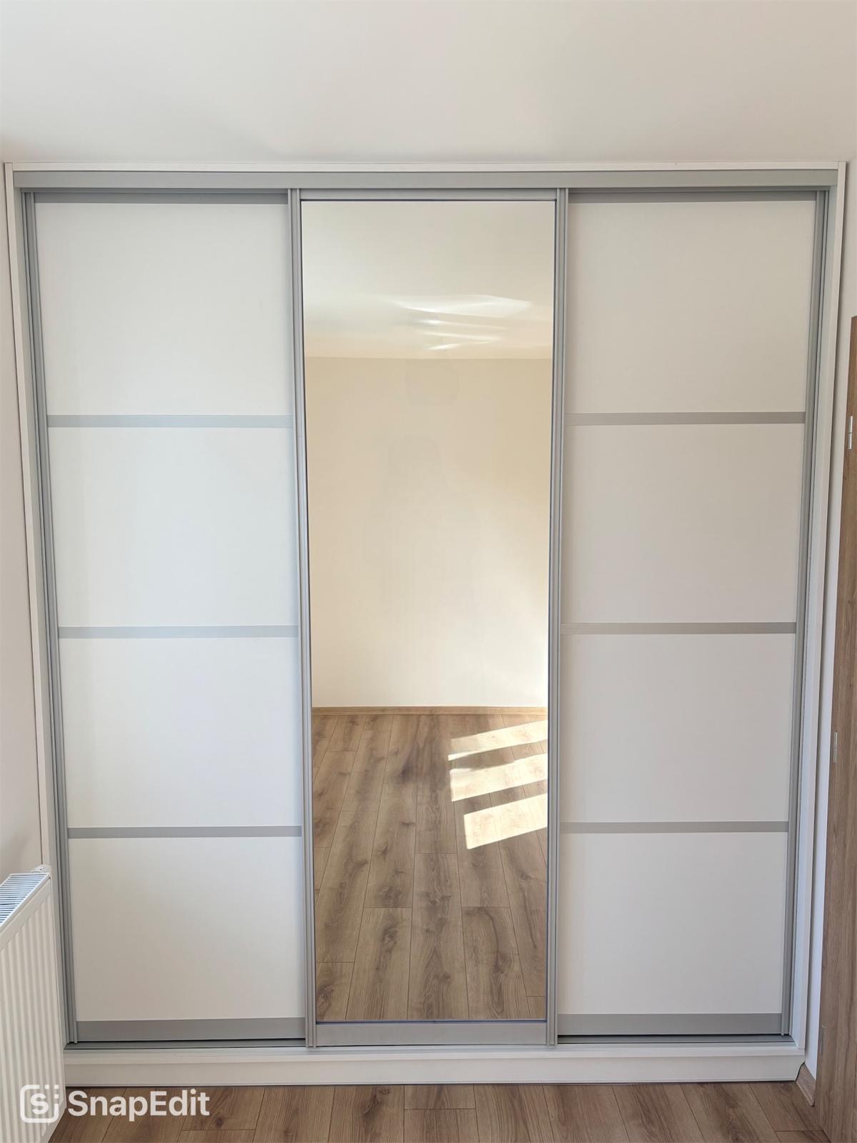 FALAT Vstavaté skrine